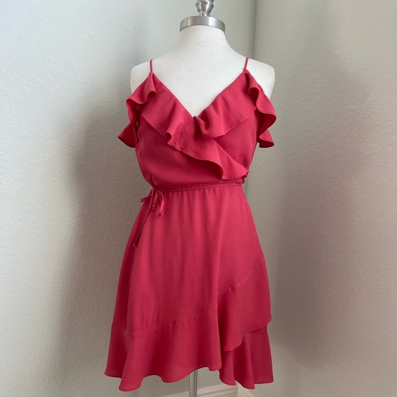 Willow & Clay Cold-Shoulder Wrap Dress - Picture 4 of 13